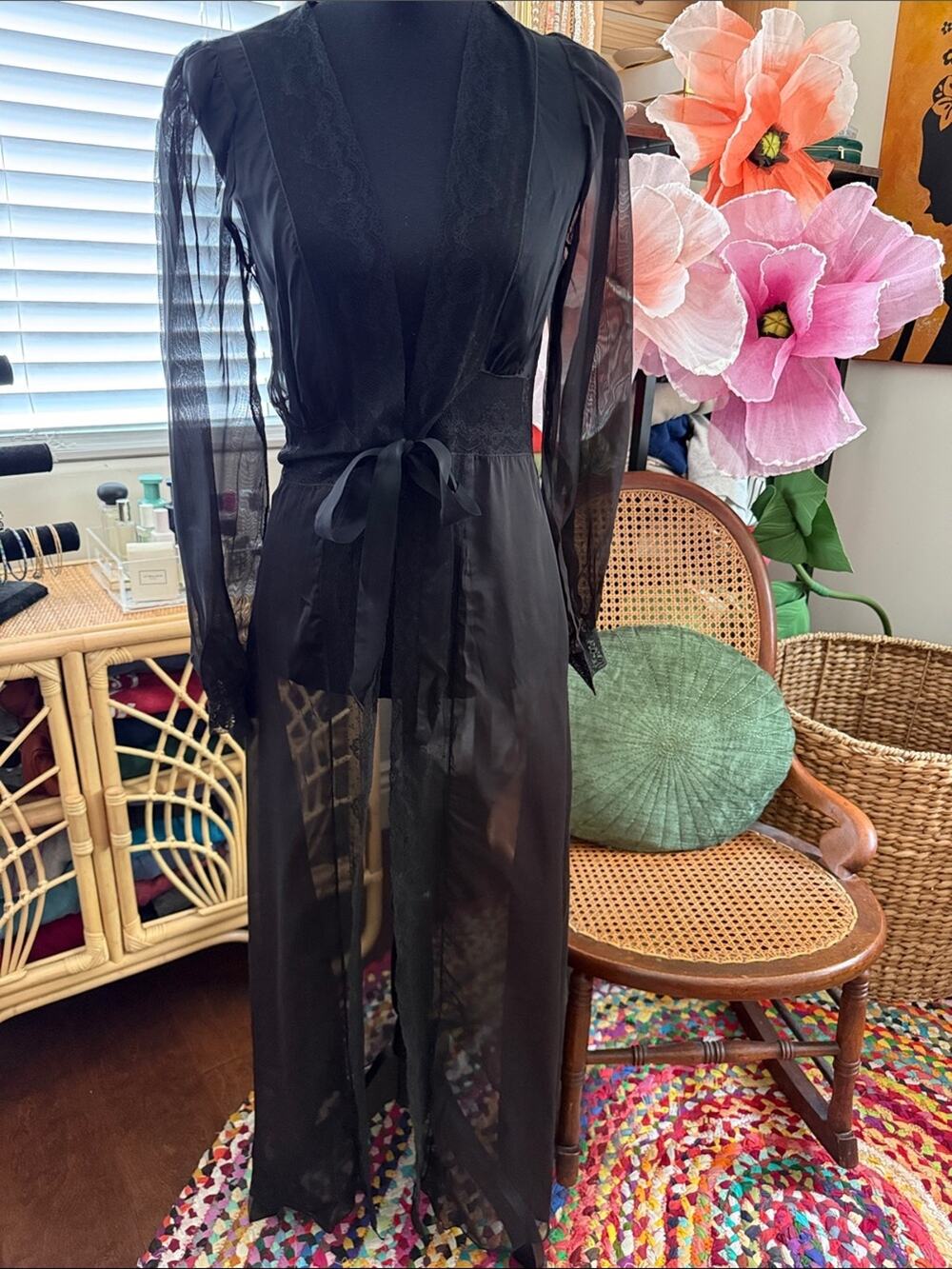 Vintage Black Sheer Lace Trim Waist Tie Boho Hippie Whimsigoth Femme Kimono Robe